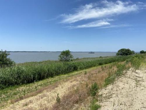 Norfolk-Dredging-mobilizing